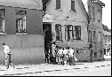 po roce 1960, Fronta na maso v době totality