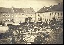 1885, Trhy