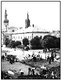 1939, dláždění Husova náměstí