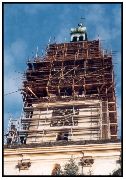 2001, oprava věže chrámu